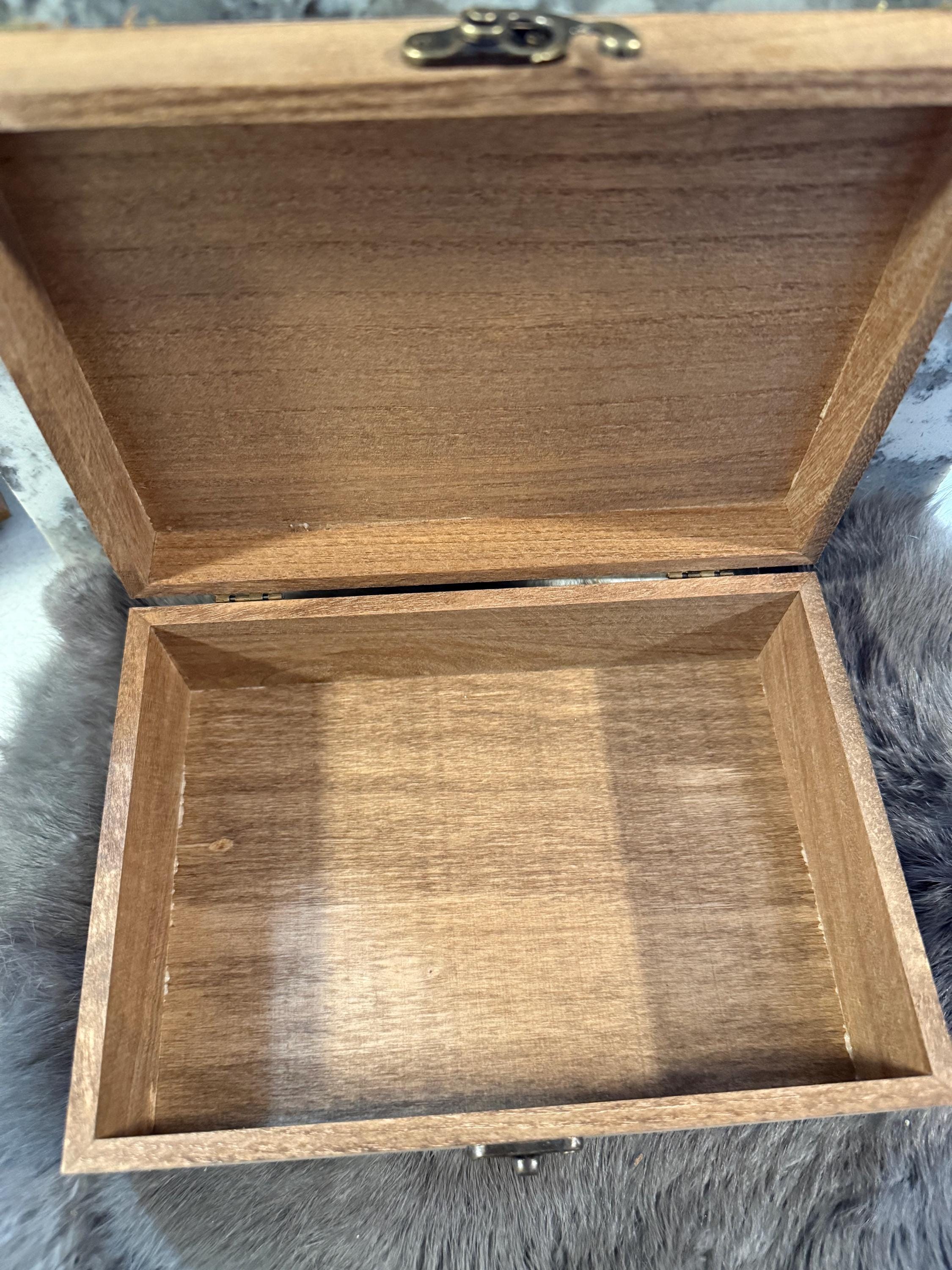 Green Witch Altar Box: Wooden Pentacle, Moss Adorned