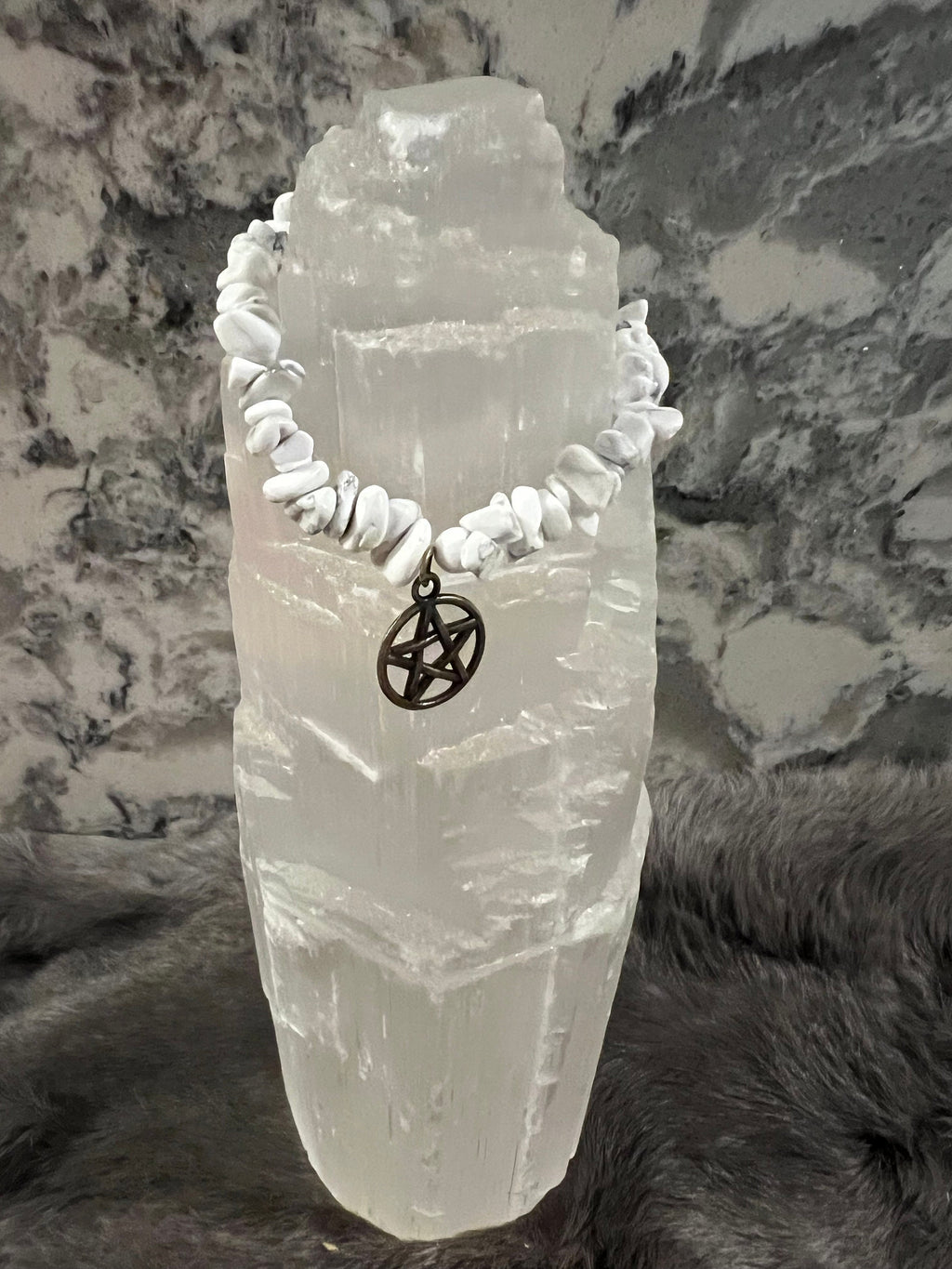 Handmade Howlite Chip Bracelet: Witchy Pentacle Charm