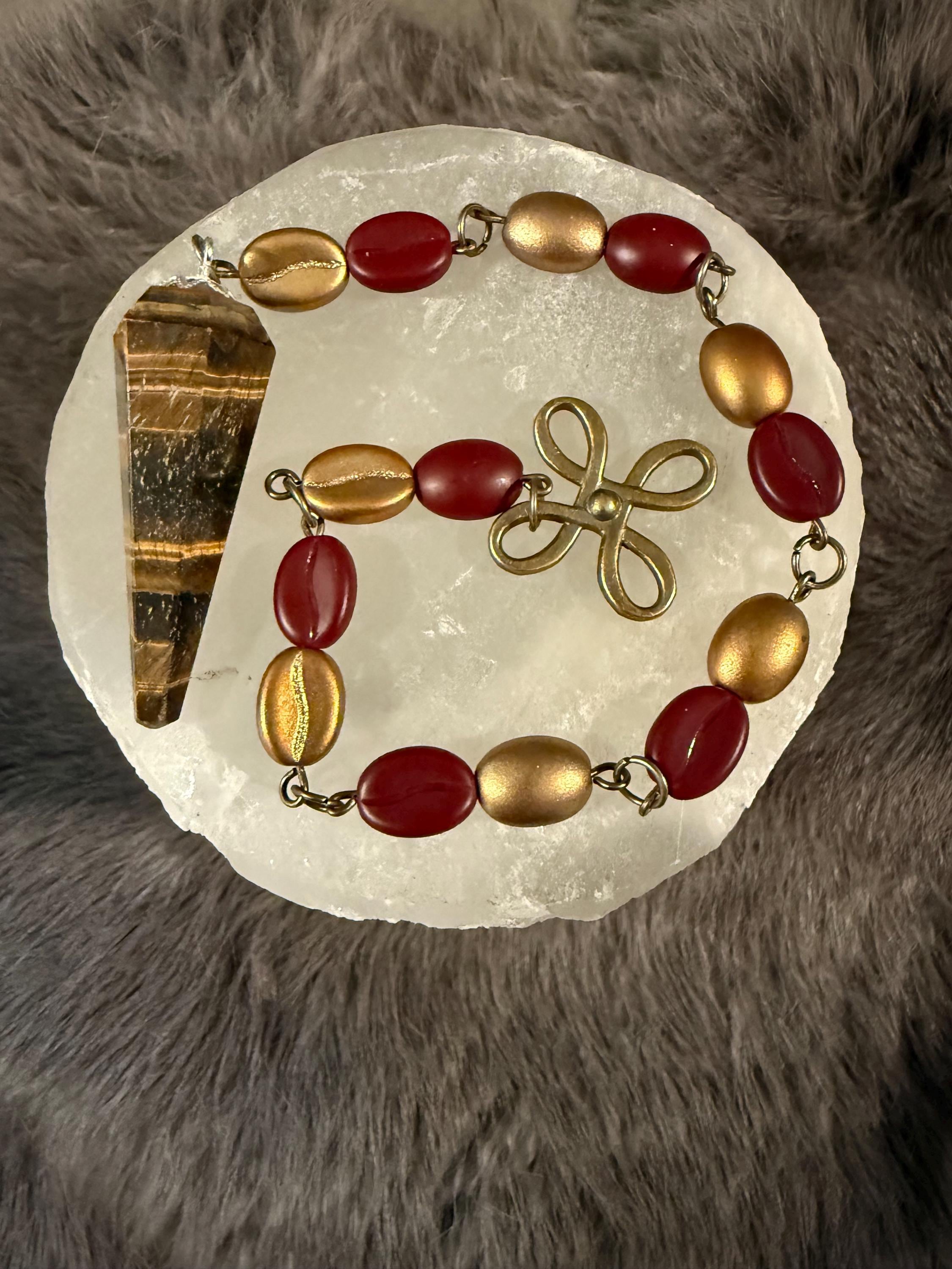 Tiger's Eye Pendulum: Beaded Divination Tool with Celtic Knot