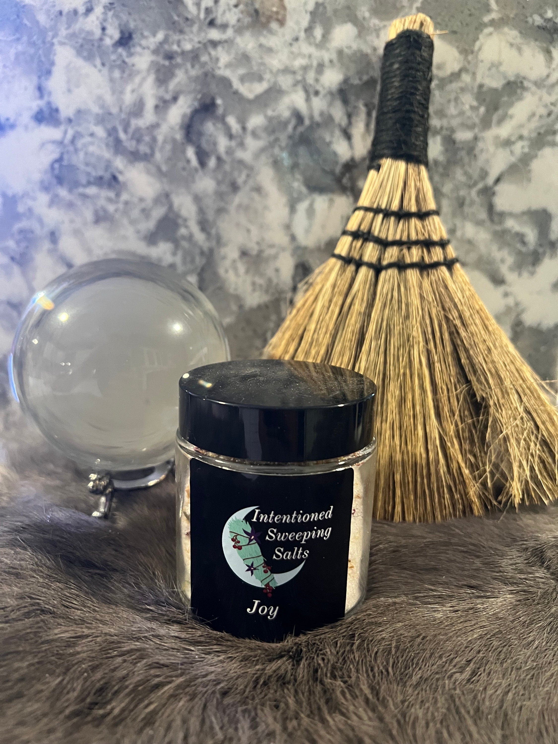 Herbal Sweeping Salts: Cleansing Ritual, Witchy Home Warding