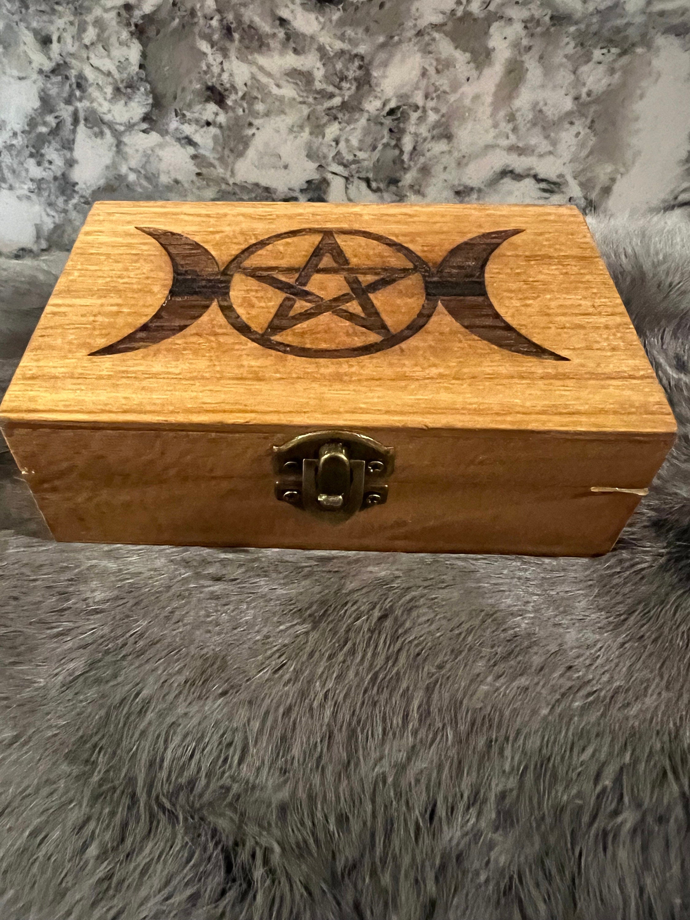 Etched Wood Tarot Card Box: Altar Box, Witchy Decor