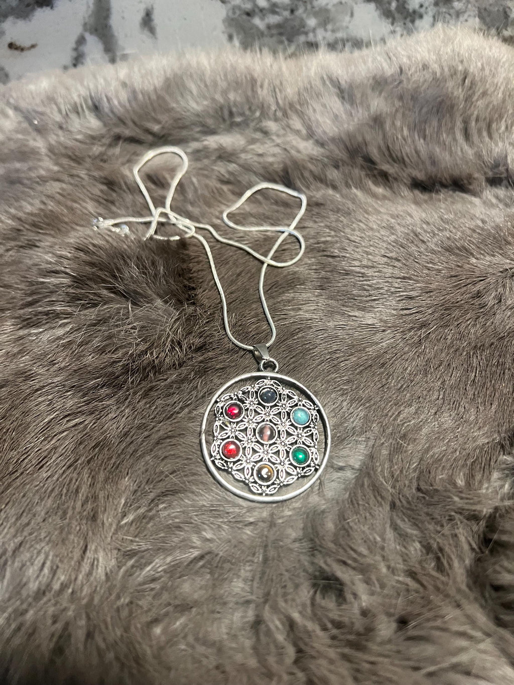 Flower of Life Crystal Grid Necklace: Gemstone Cabochan Pendant