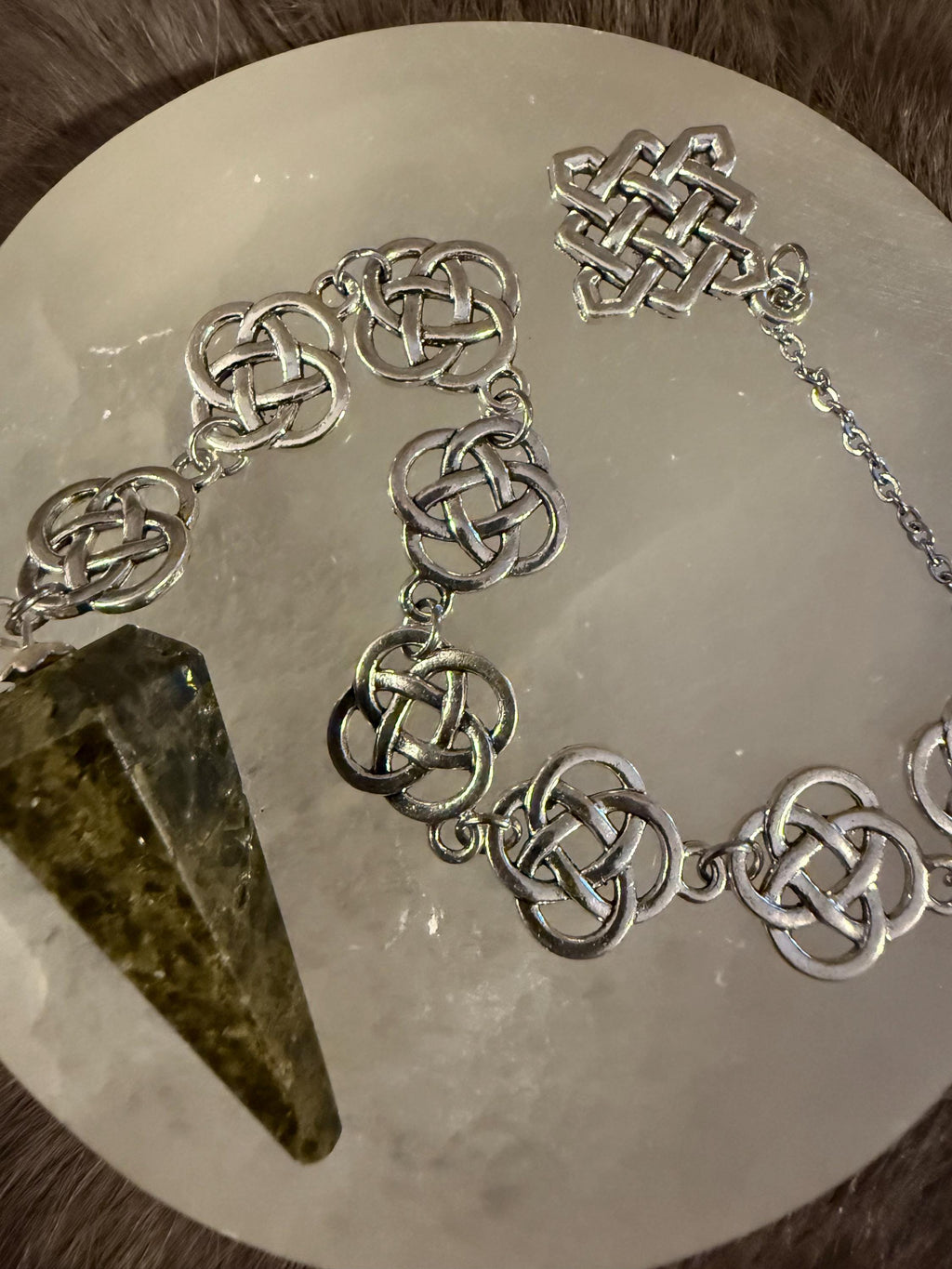 Green Tourmaline Pendulum: Beaded Celtic Knot Divination Tool