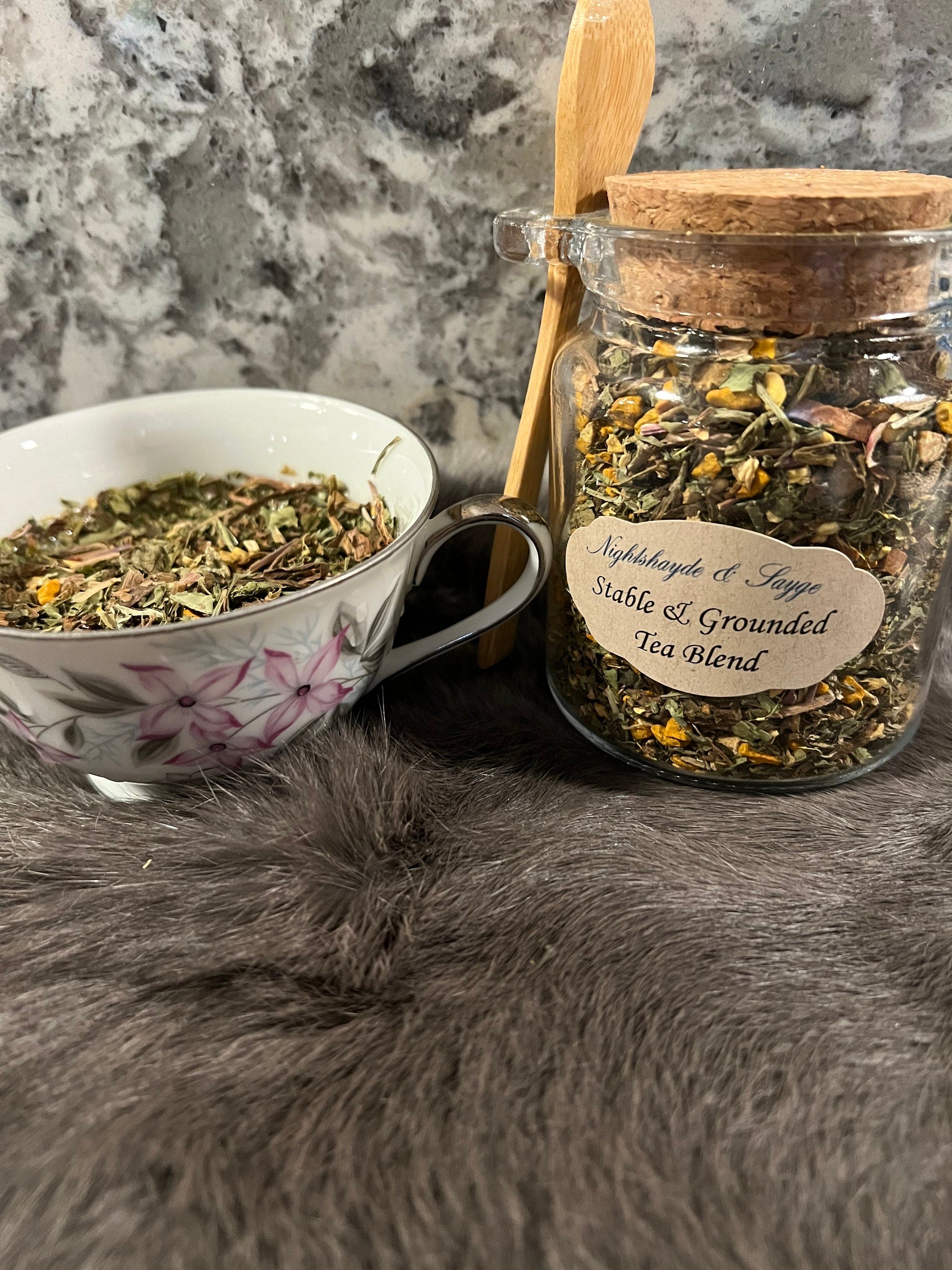 Organic Grounding Herbal Tea: Dandelion Root, Burdock, Ginger - 10oz Jar