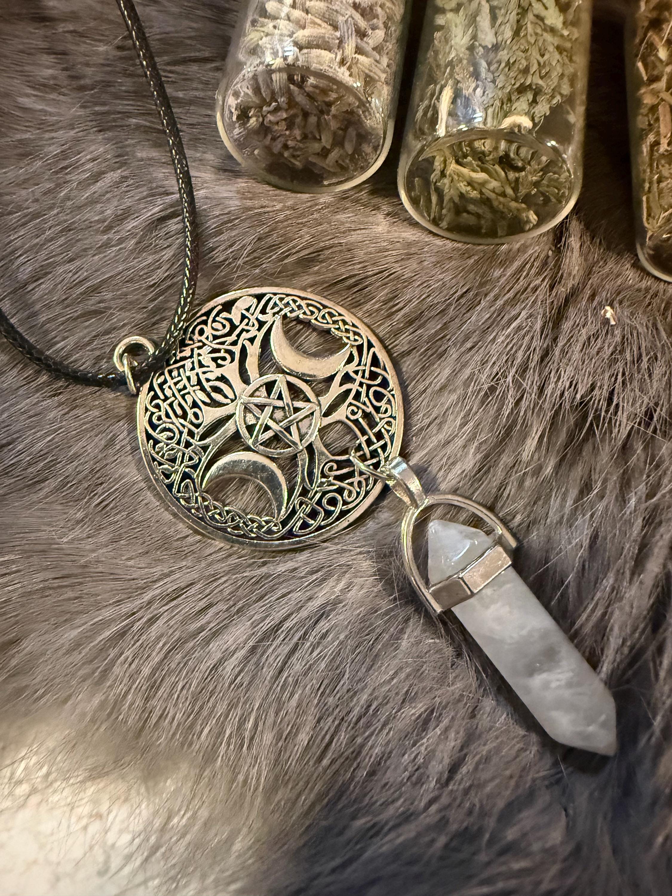 Hecate Altar Set: Diety Worship Tools