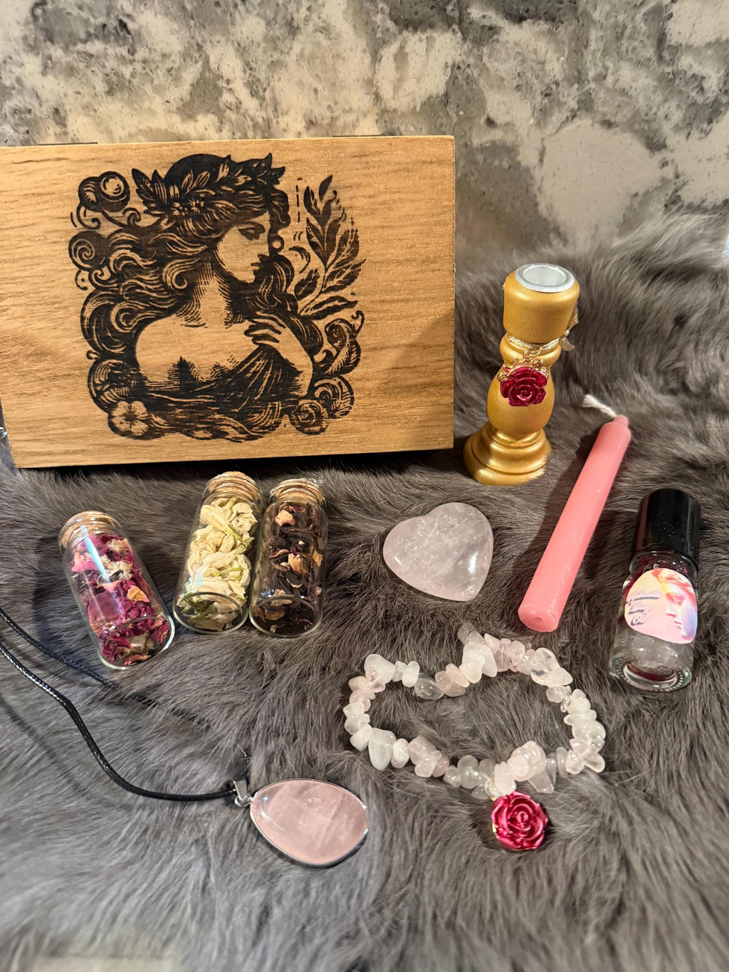 Aphrodite Altar Set: Diety Worship Tools