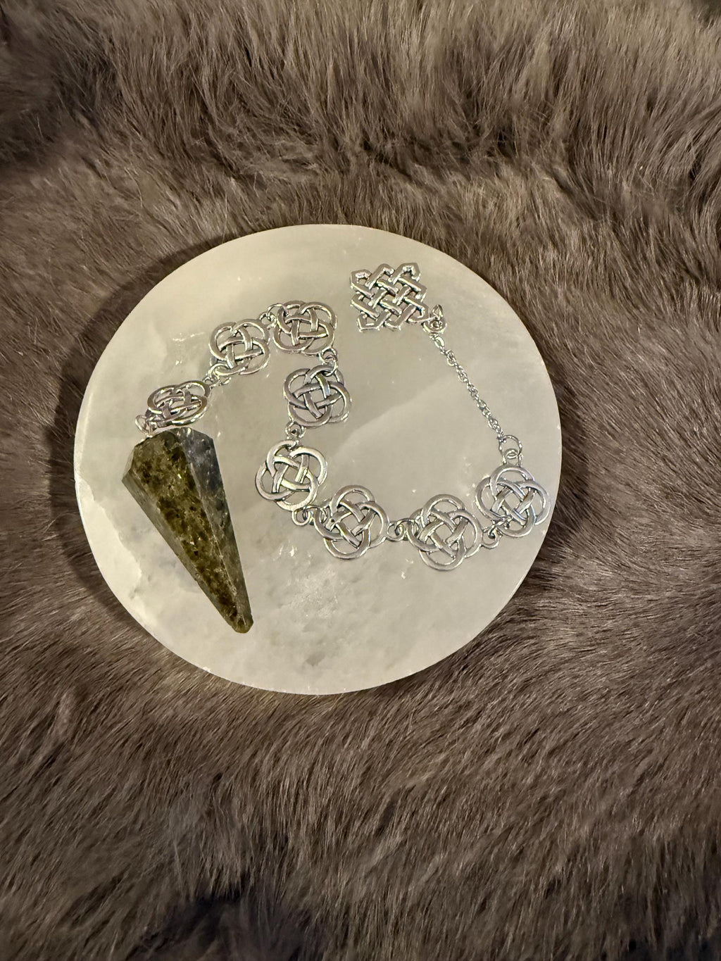 Green Tourmaline Pendulum: Beaded Celtic Knot Divination Tool