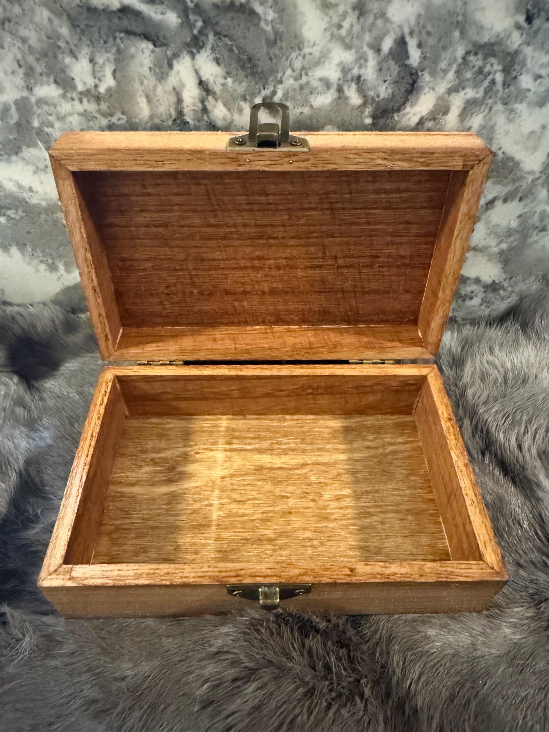 Etched Wood Tarot Card Box: Altar Box, Deck Storage (6x3.8 inches
