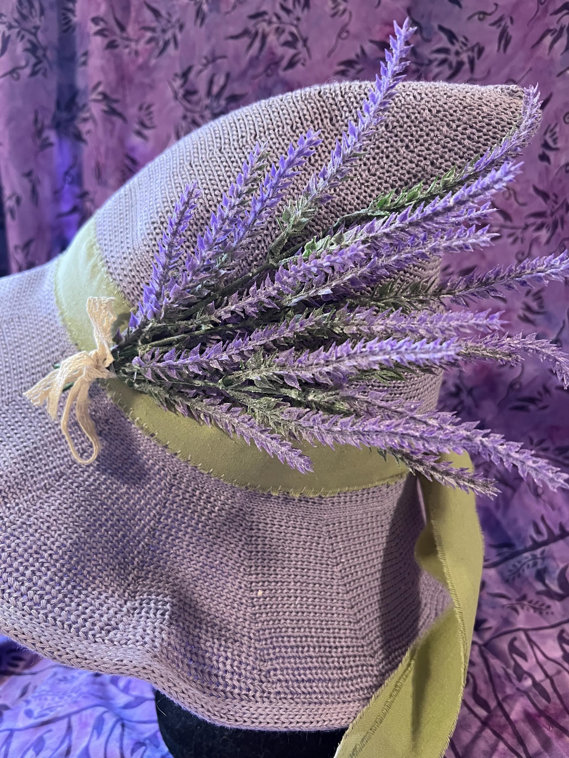 Lavender Witch Hat: Pale Purple Knit with Linen Band