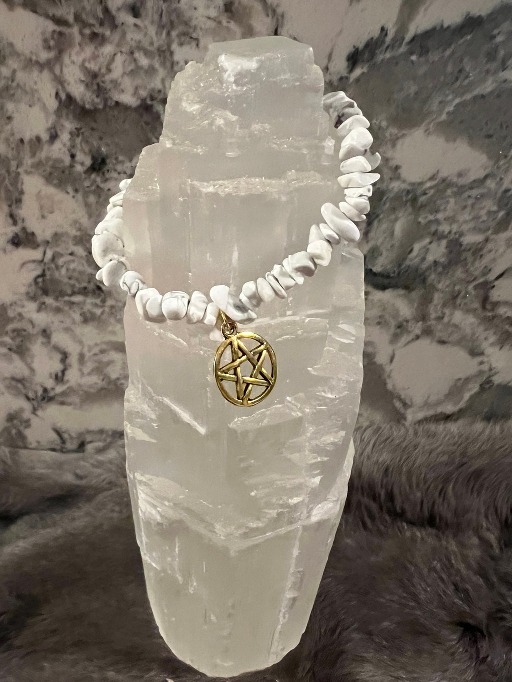 Handmade Howlite Chip Bracelet: Witchy Pentacle Charm