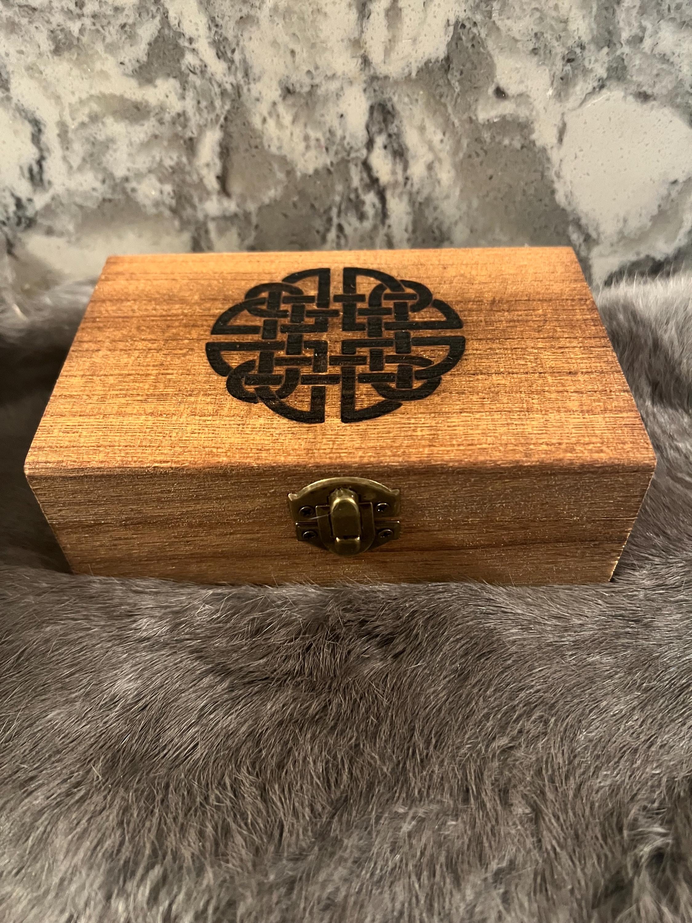 Etched Wood Tarot Card Box: Altar Box with Celtic Knot
