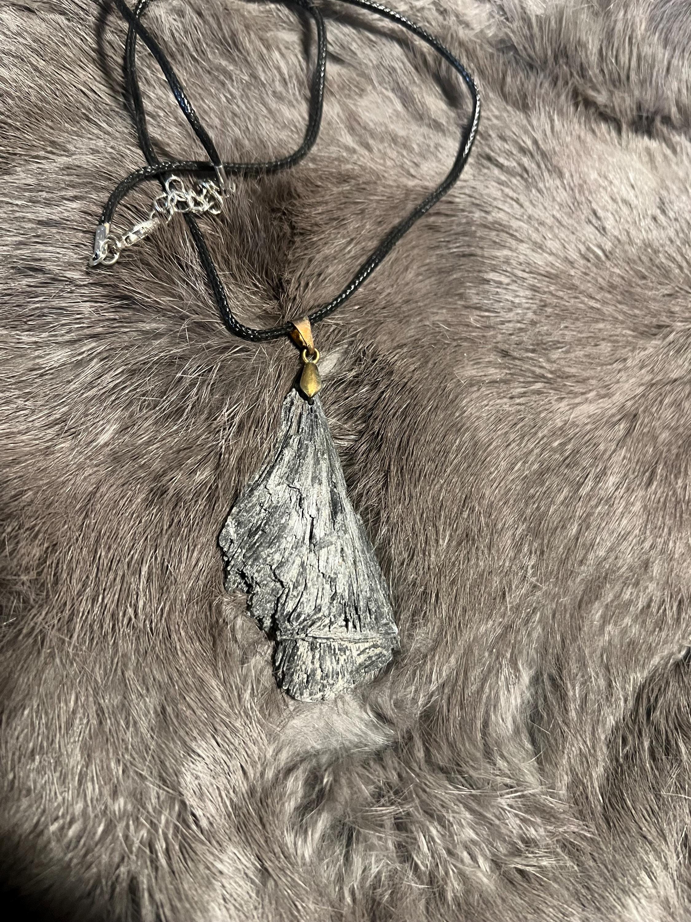 Black Kyanite Broom Pendant Necklace - Witchy Gemstone Jewelry