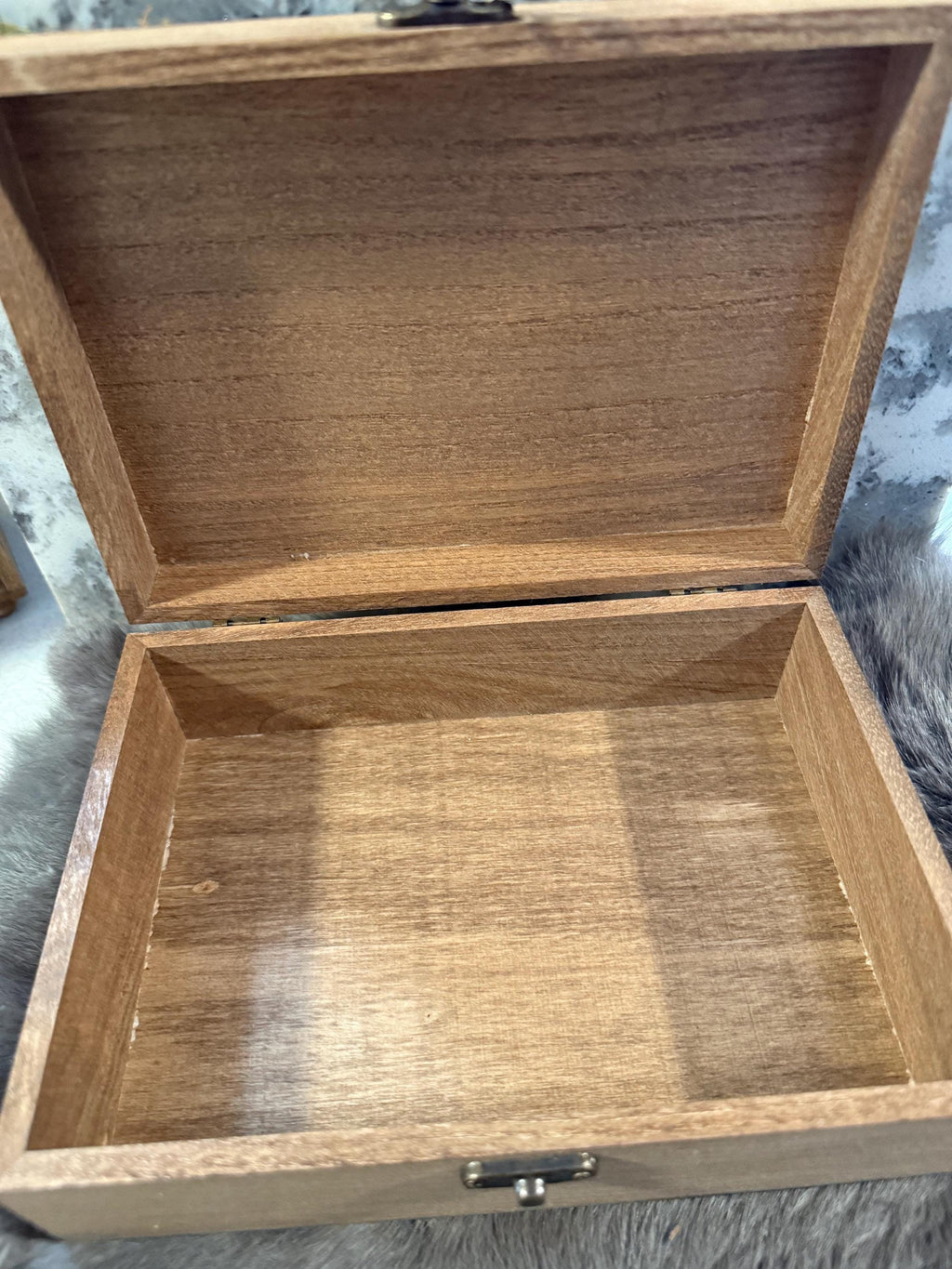 Green Witch Altar Box: Wooden Pentacle, Moss Adorned