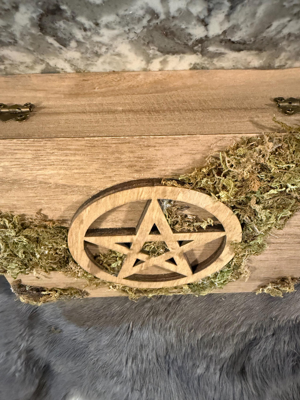 Green Witch Altar Box: Wooden Pentacle, Moss Adorned