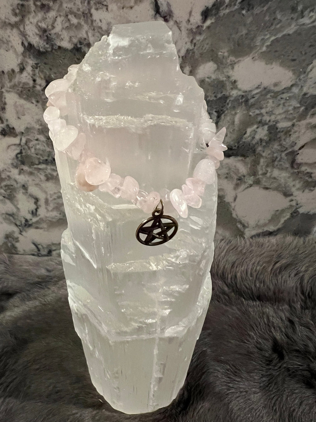 Handmade Rose Quartz Chip Bracelet: Gemstone Pentacle Charm