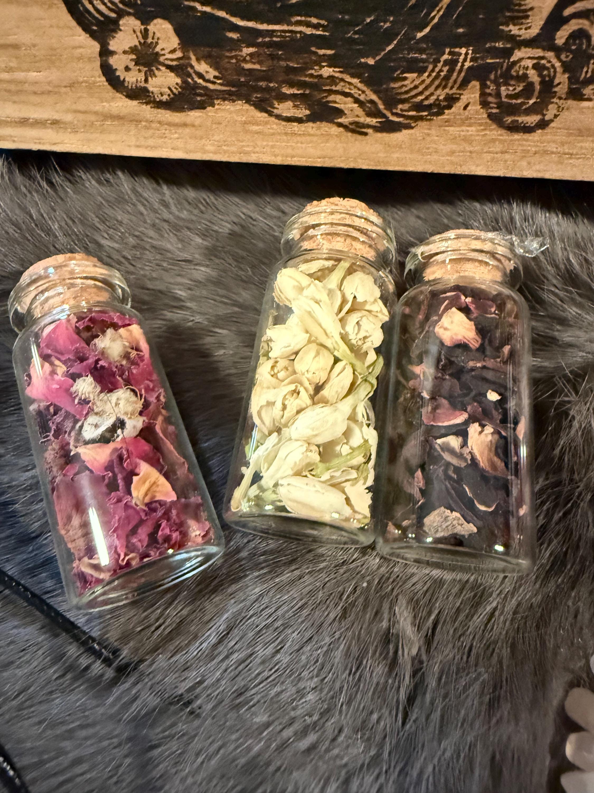 Aphrodite Altar Set: Diety Worship Tools