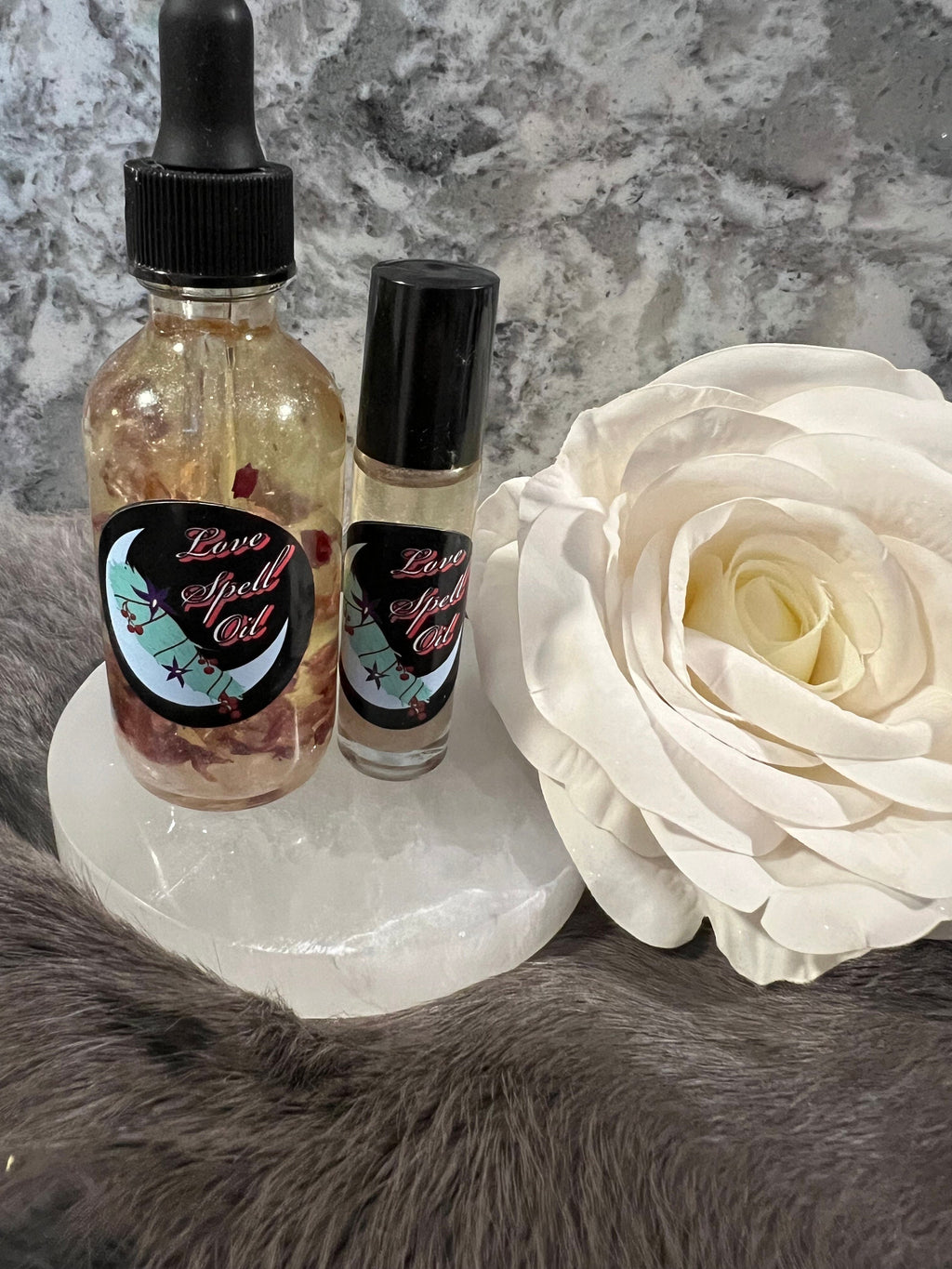 Rose Quartz Love Spell Oil – Herb Infused Attraction Oil