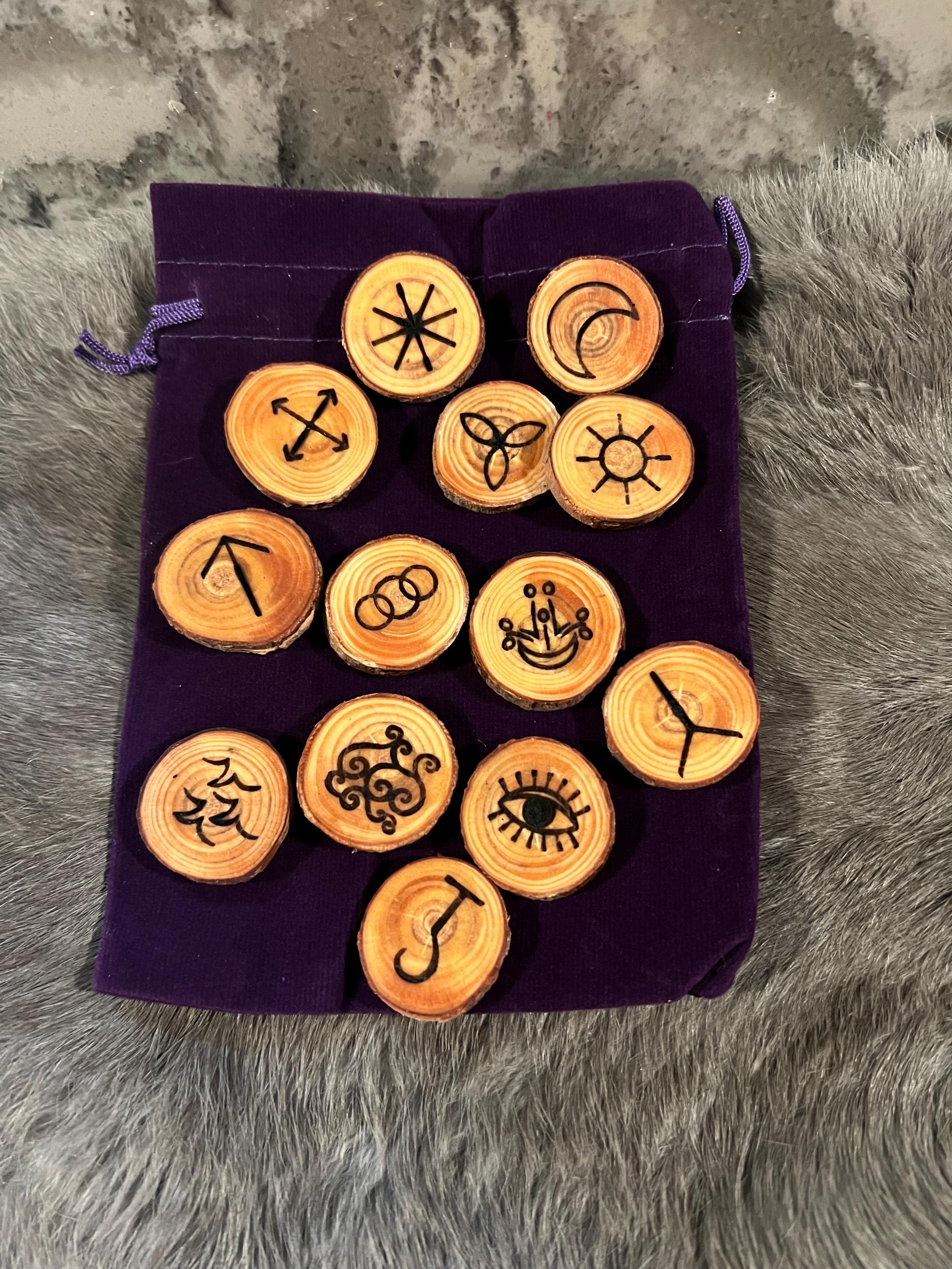Wooden Witch Rune Set – Pine Discs, Divination Tool, Velvet Bag