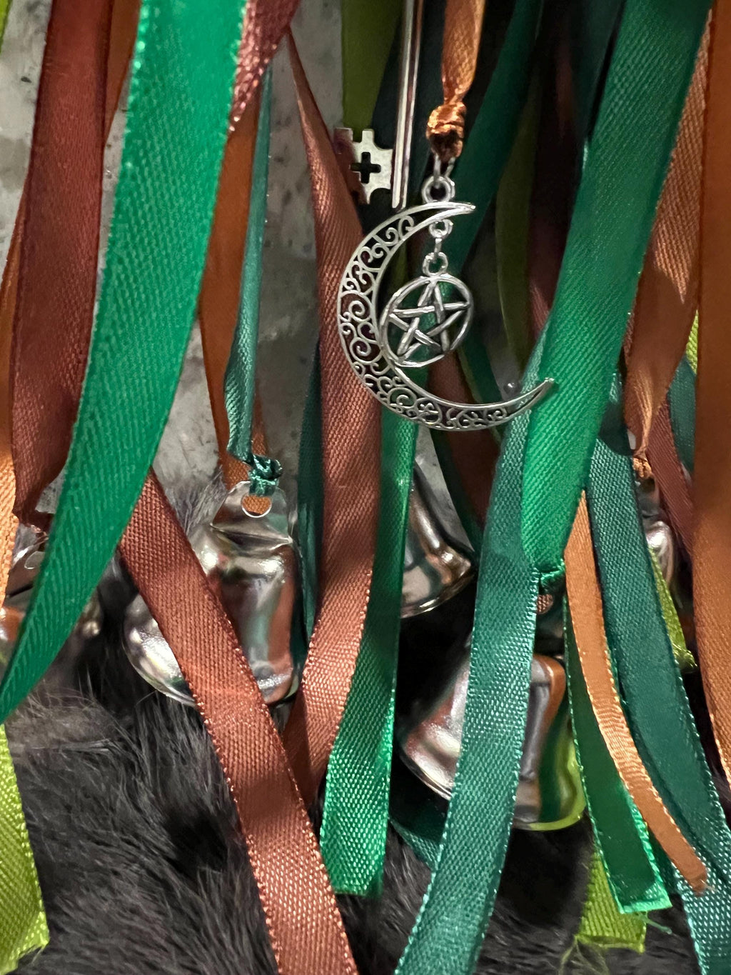 Green Witch Bells: Pentacle Door Hanger, Spiritual Protection