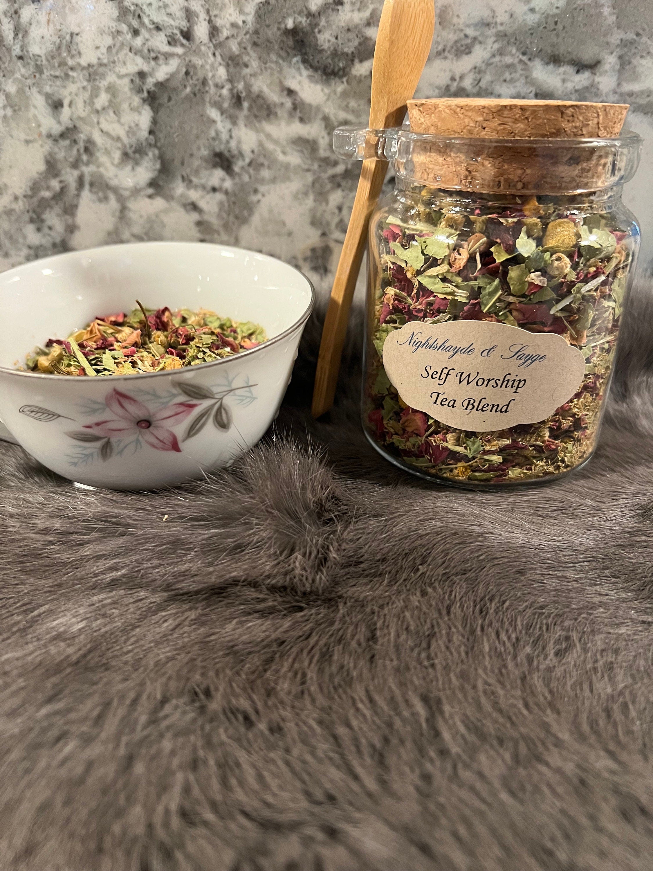 Self Love Herbal Tea: Organic Chamomile, Rose & Hibiscus (10oz Jar)