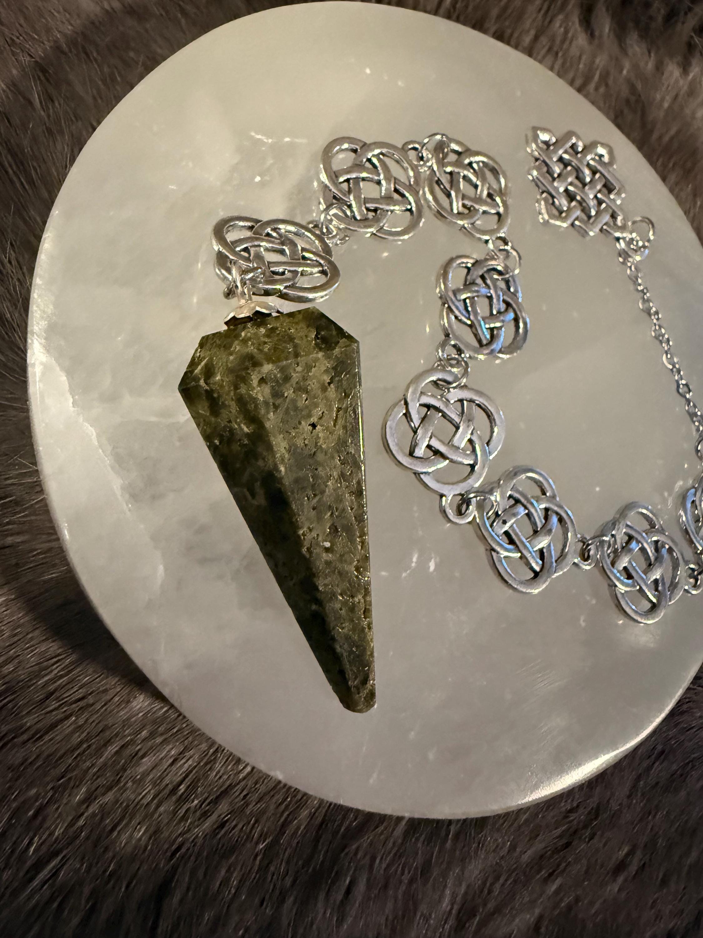 Green Tourmaline Pendulum: Beaded Celtic Knot Divination Tool
